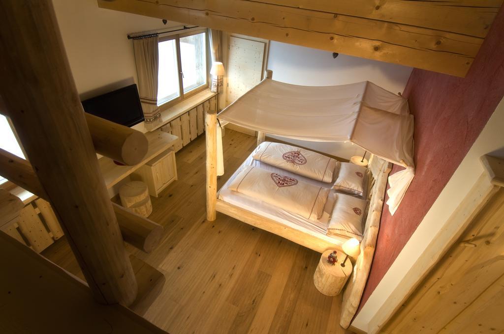 Hotel Piz Seteur Сельва-ди-Валь-Гардена Номер фото